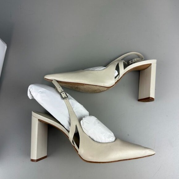 Schutz Blanche Pump in Pearl - Picture 5 of 9